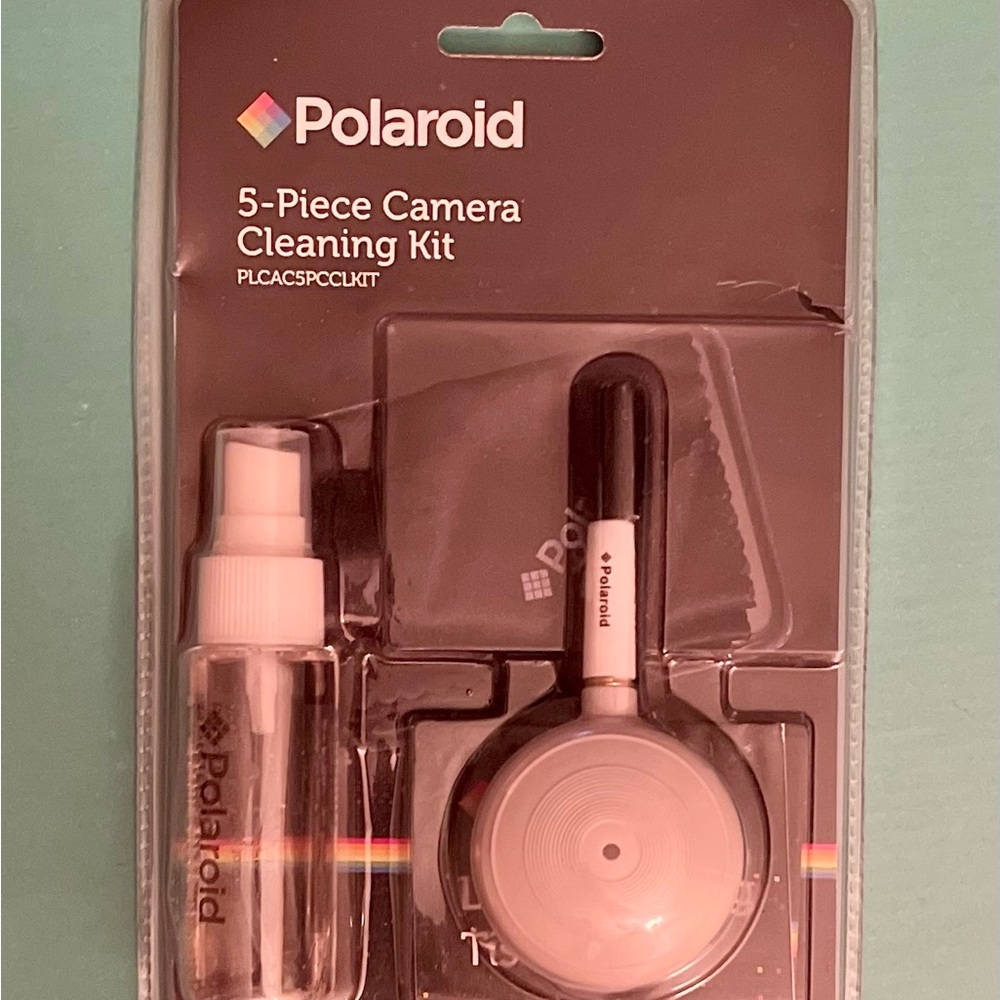 POLAROID 5 piece camera cleaning kit NEW in Package